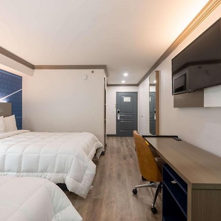 ซูเปอร์ 8 บาย วินด์แฮม ทอแรนซ์ ลอสแองเจลิส แอร์พอร์ต แอเรีย Hotel ทอร์แรนซ์ ภายนอก รูปภาพ