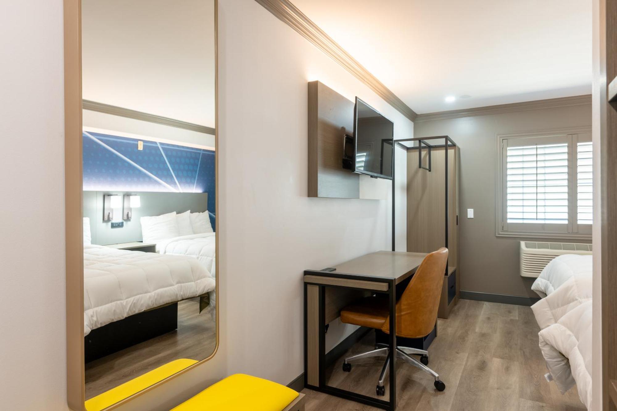 ซูเปอร์ 8 บาย วินด์แฮม ทอแรนซ์ ลอสแองเจลิส แอร์พอร์ต แอเรีย Hotel ทอร์แรนซ์ ภายนอก รูปภาพ