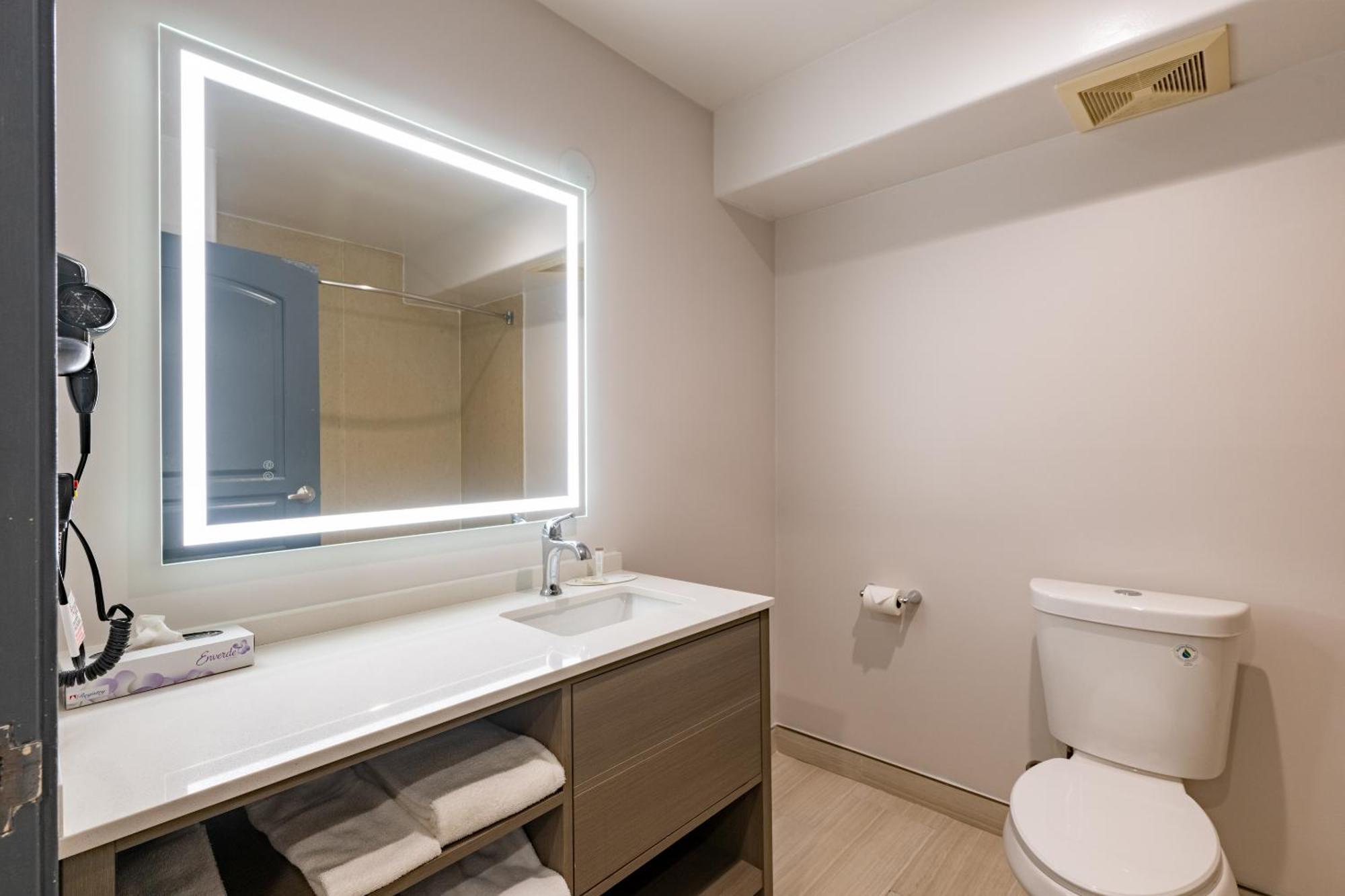 ซูเปอร์ 8 บาย วินด์แฮม ทอแรนซ์ ลอสแองเจลิส แอร์พอร์ต แอเรีย Hotel ทอร์แรนซ์ ภายนอก รูปภาพ